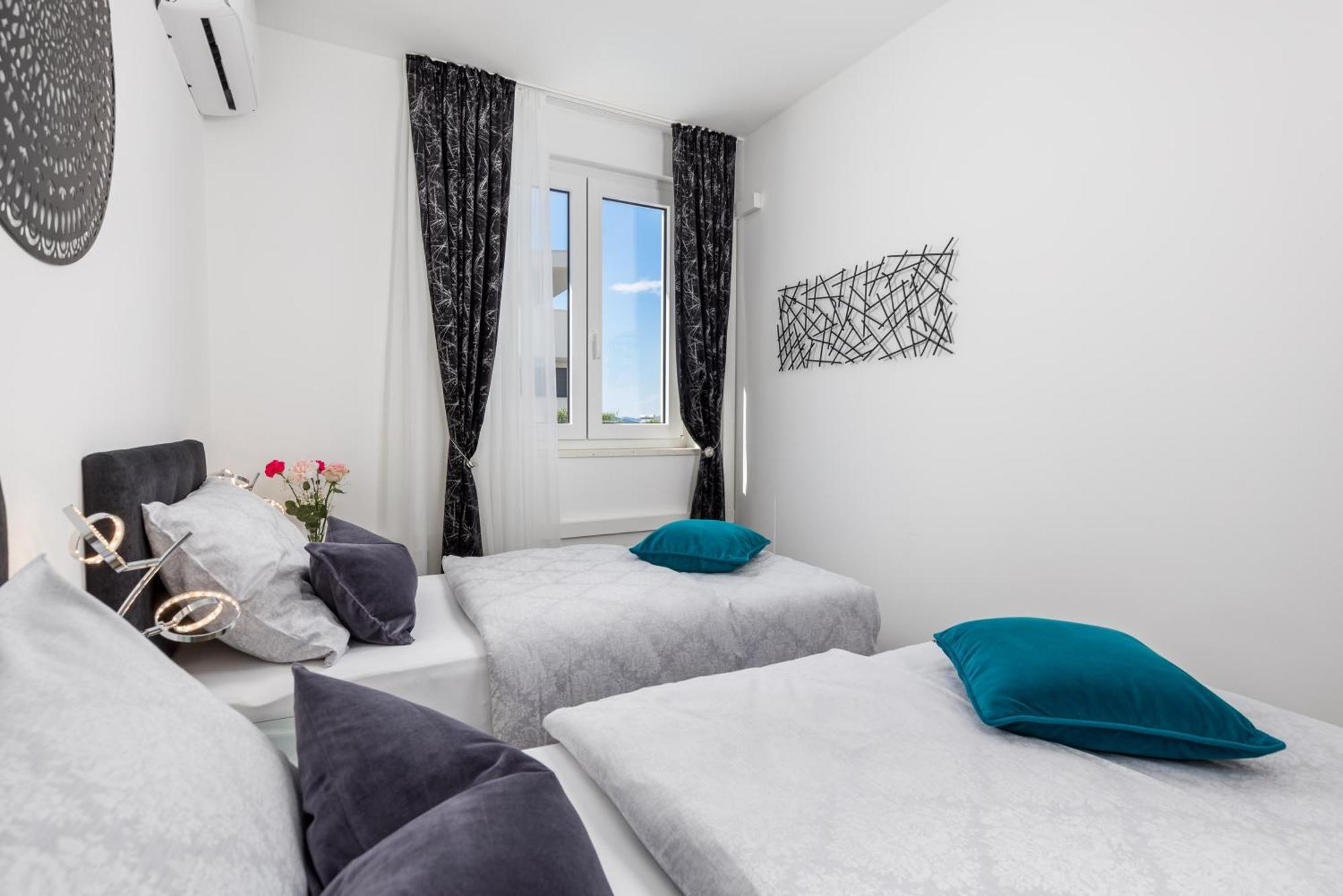 מורטר Luxury Apartment Hyperion With Private Pool And Garden מראה חיצוני תמונה