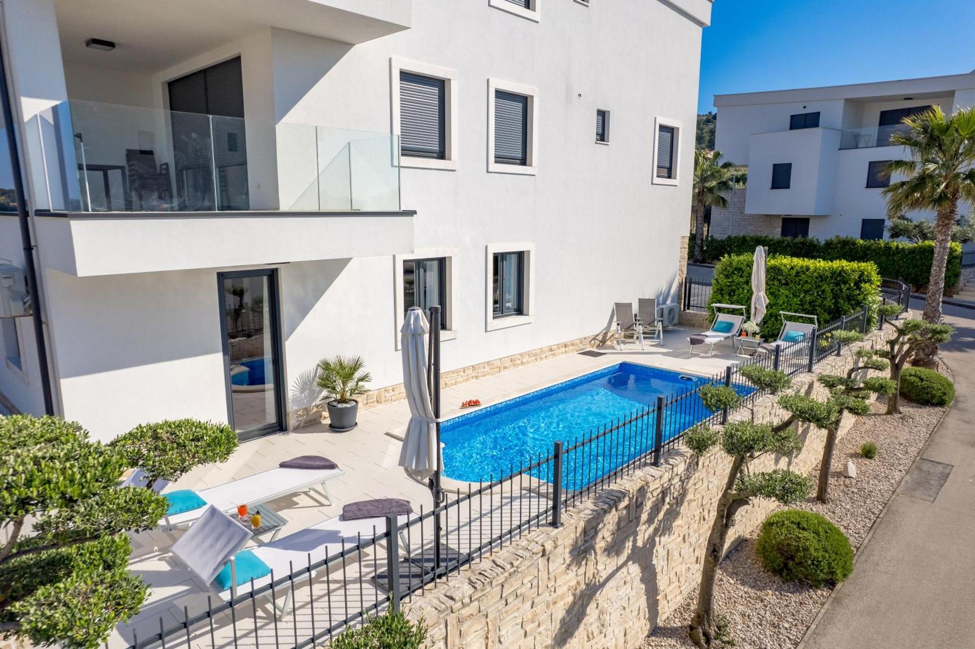 מורטר Luxury Apartment Hyperion With Private Pool And Garden מראה חיצוני תמונה