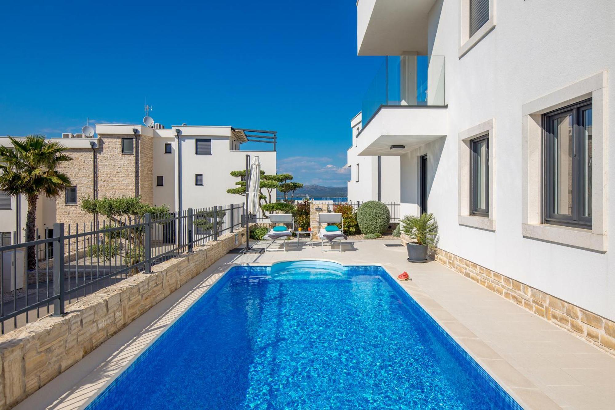 מורטר Luxury Apartment Hyperion With Private Pool And Garden מראה חיצוני תמונה