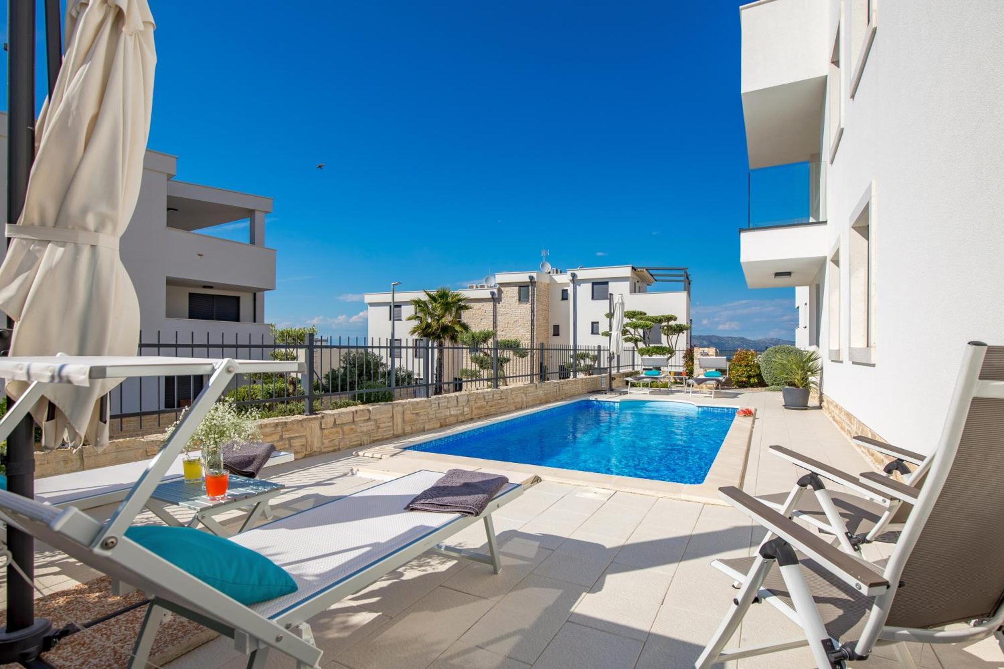 מורטר Luxury Apartment Hyperion With Private Pool And Garden מראה חיצוני תמונה