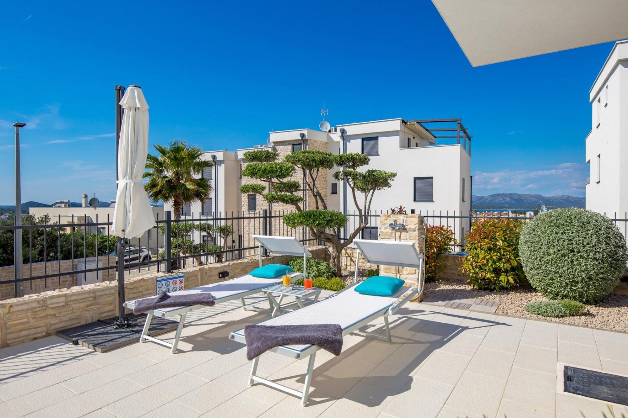 מורטר Luxury Apartment Hyperion With Private Pool And Garden מראה חיצוני תמונה